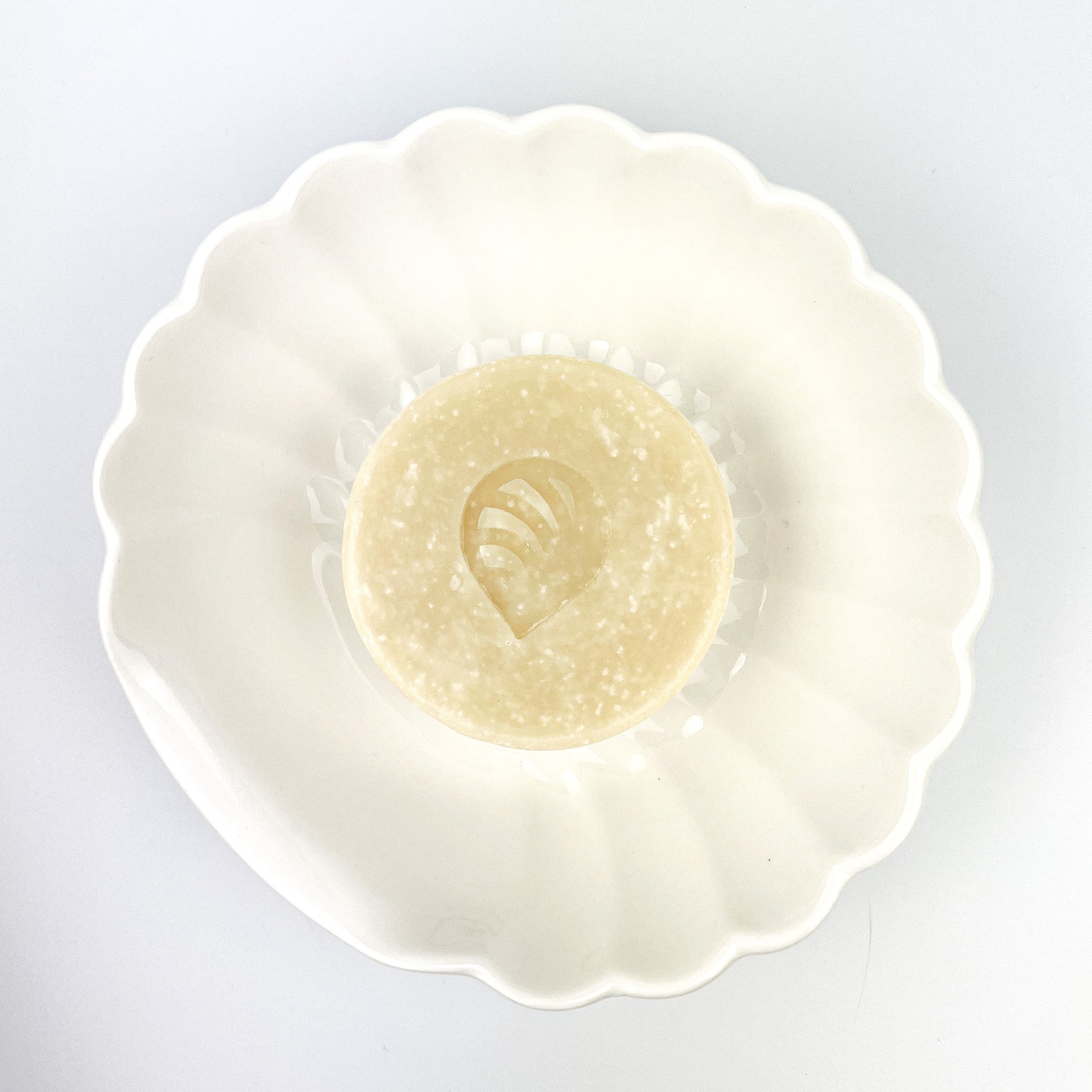 Lavami Spring Pacific Sea Salt Soap in a Dish